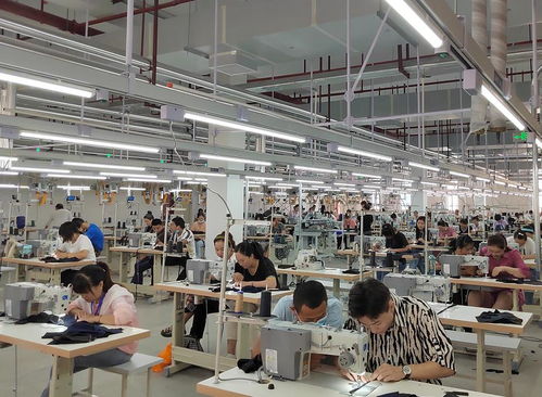 河南打造“世界服裝工廠” 從江浙承接的機(jī)遇與挑戰(zhàn)